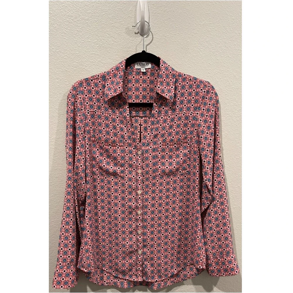 EXPRESS The Portofino Shirt Pink Blue Geometric Multicolor Blouse - Picture 1 of 6
